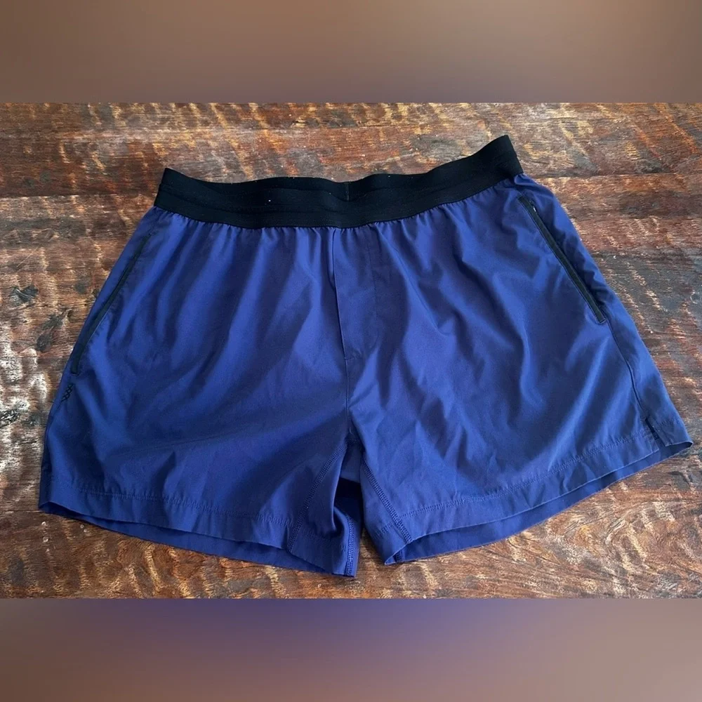 RHONE Men's Navy Blue shorts with Black‎ Waistband XL
